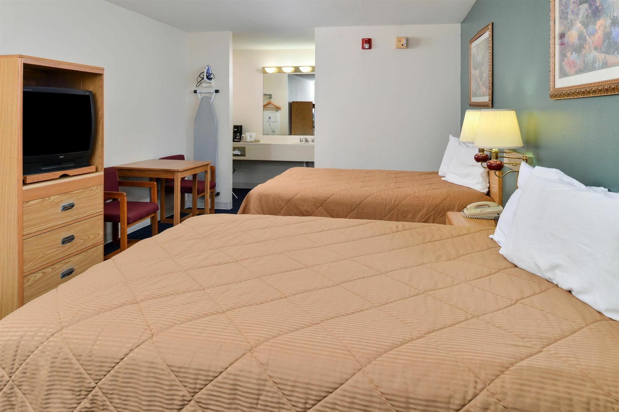 Americas Best Value Inn Kinder Εξωτερικό φωτογραφία